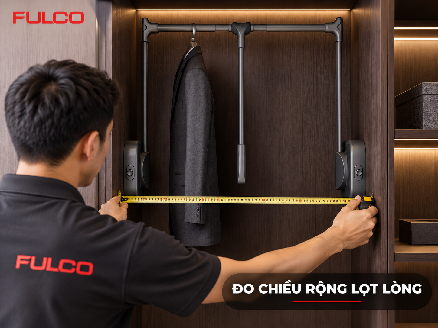 C&aacute;ch đo khoang tủ để lắp gi&aacute; treo quần &aacute;o n&acirc;ng hạ