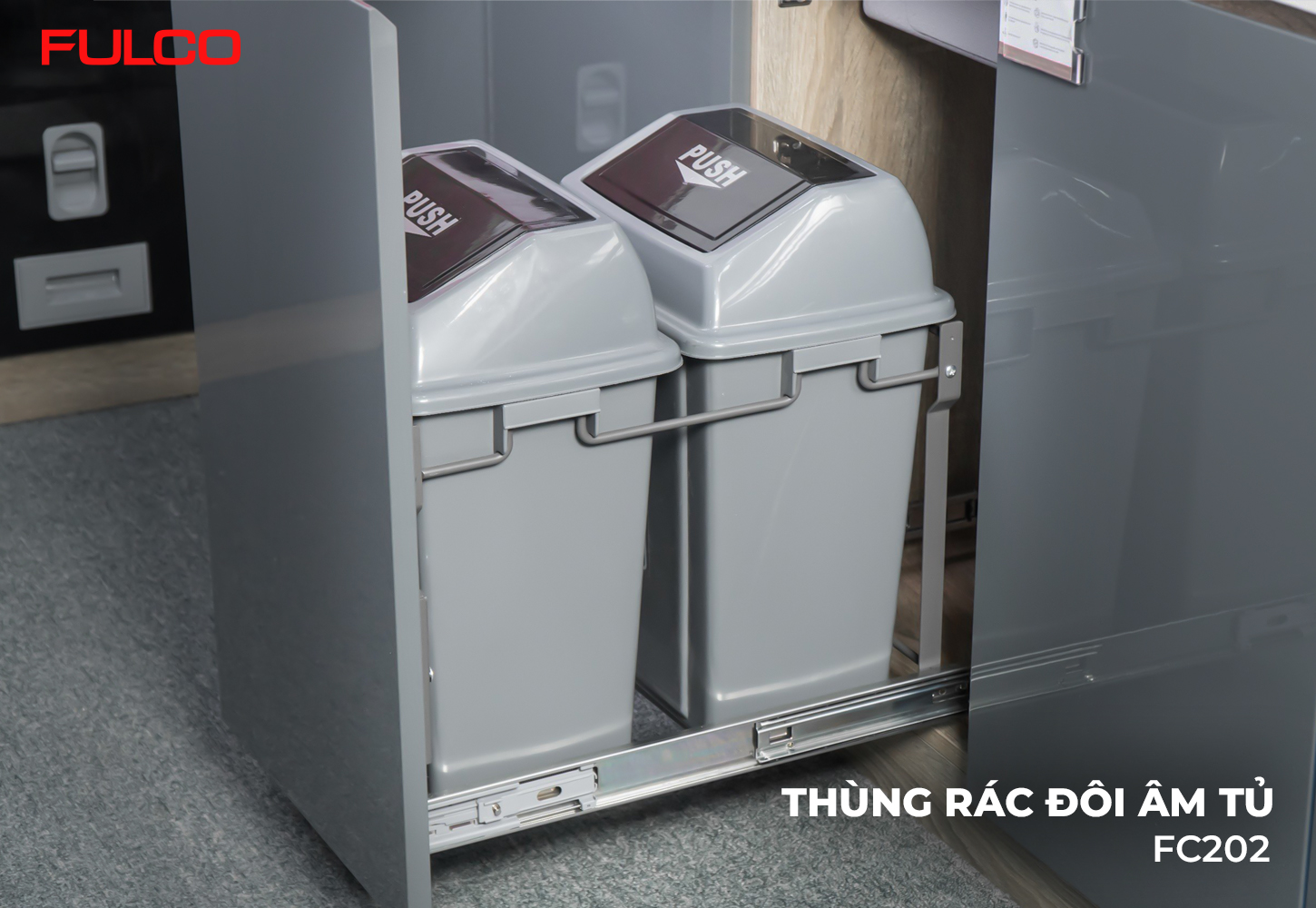 FC202 | THÙNG RÁC ĐÔI GẮN CÁNH RAY GIẢM CHẤN